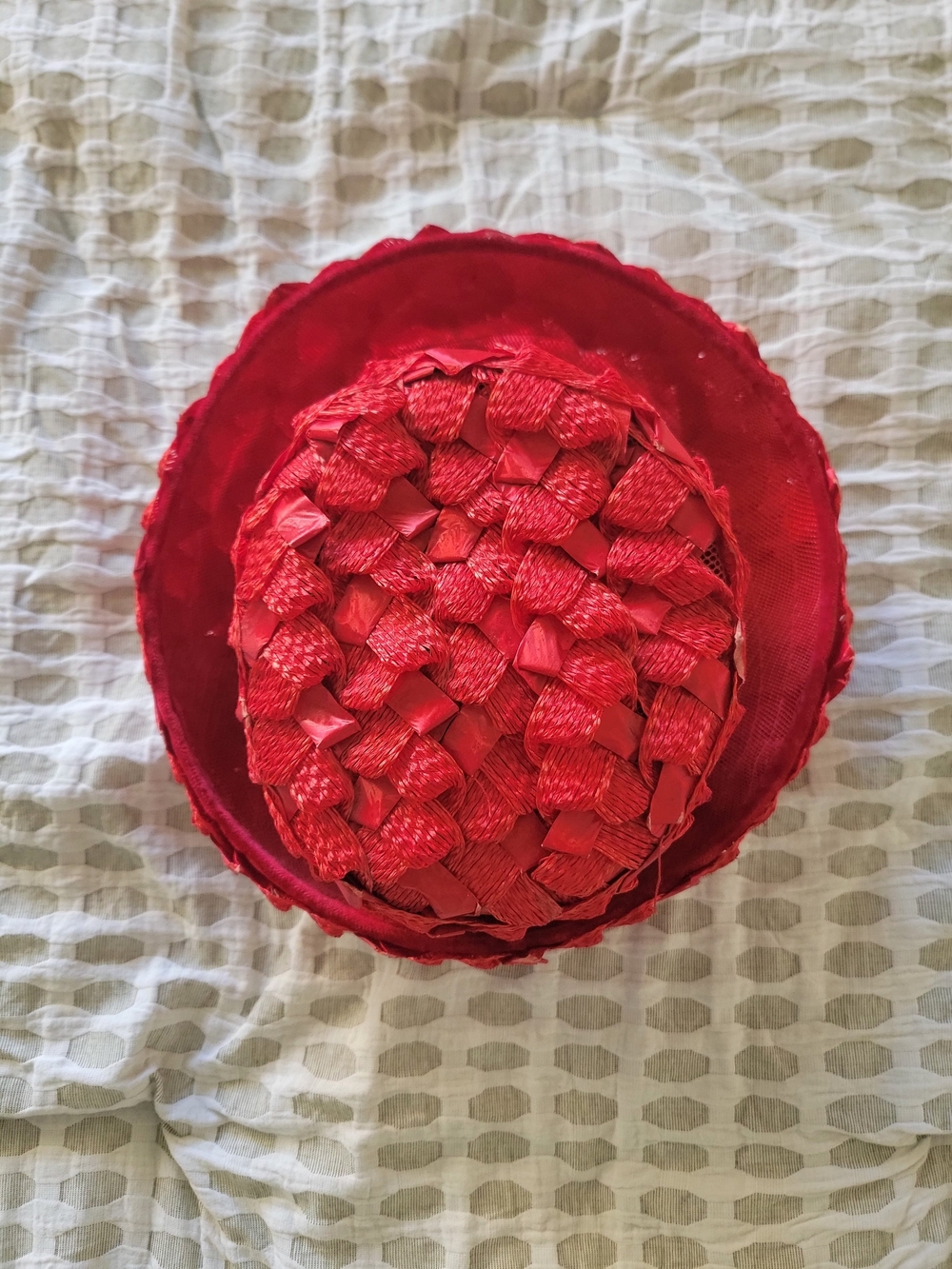 Vintage 1950s/1960s Valerie Modes Red Woven Raffia Pillbox Hat